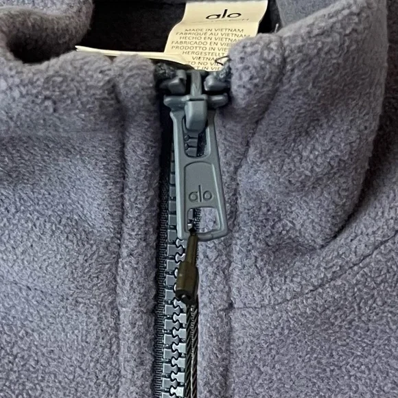 NWT ALO Yoga Polar Fleece Game Time Full-Zip Jacket Size XS Cropped Blue/White - Picture 6 of 12